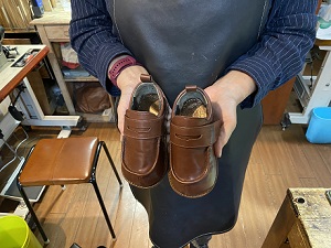 生徒作品2023　手縫いモカ　入園式用　子供靴